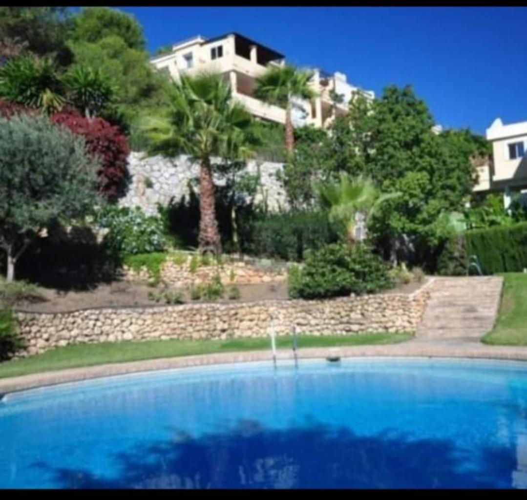 Bedroom, With A Share Bathroom In A Bed And Breakfast Place Málaga Extérieur photo